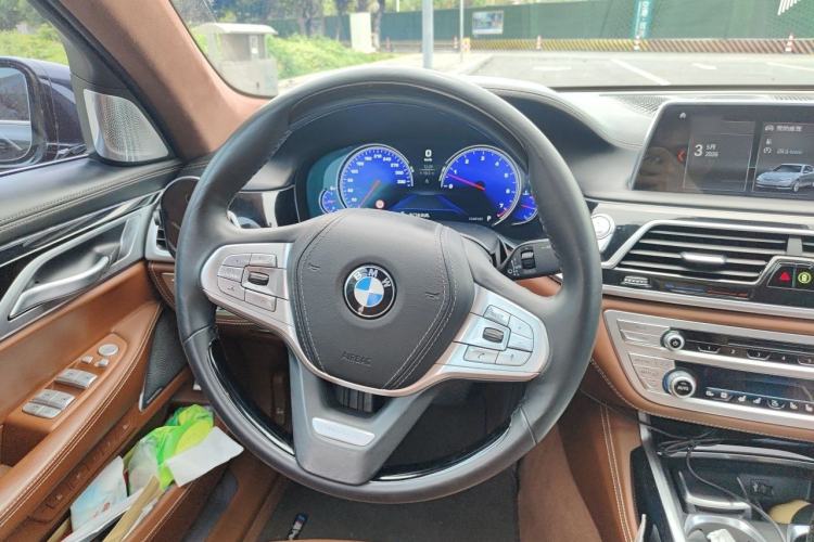 Used BMW 7 Series 2018 740Li xDrive Luxury Edition Excellence Package Steering Wheel