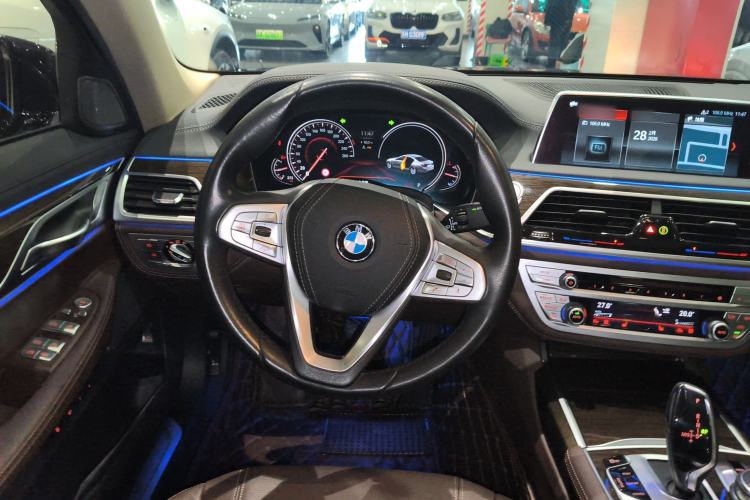Used BMW 7 Series 2018 730Li Leading Model Excellence Package Steering Wheel