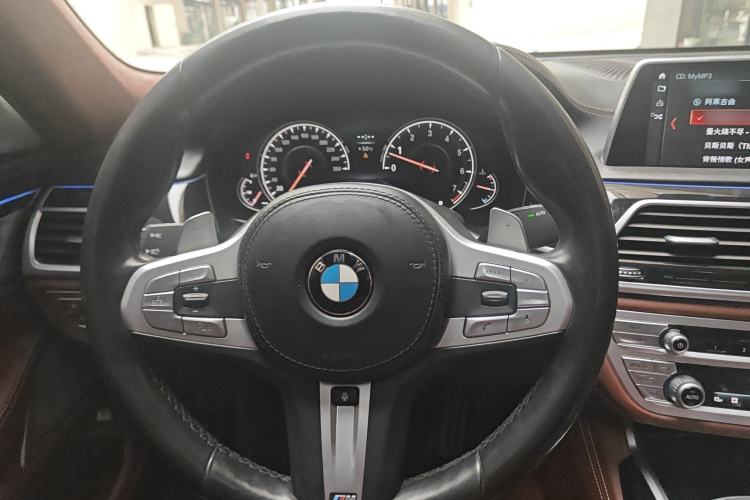 Used BMW 7 Series 2018 740Li xDrive Luxury Edition M Sport Package Steering Wheel