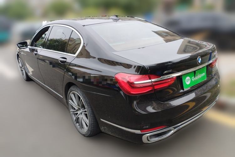 Used BMW 7 Series 2018 740Li xDrive Luxury Edition Excellence Package Exterior 3