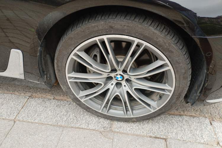 Used BMW 7 Series 2018 740Li xDrive Luxury Edition Excellence Package Exterior 7