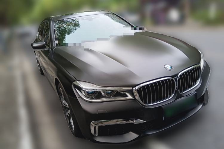 Used BMW 7 Series 2018 740Li xDrive Luxury Edition M Sport Package Front Right 45 Deg