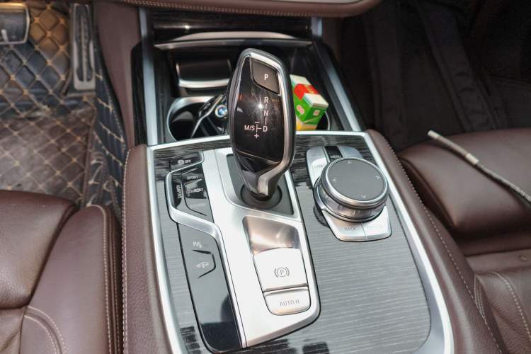 Used BMW 7 Series 2018 730Li Leading Model M Sport Package Gear Lever
