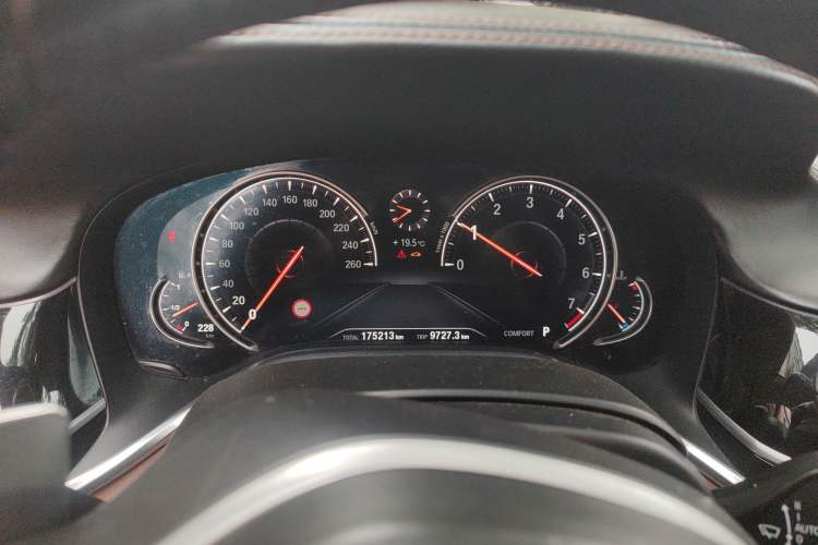 Used BMW 7 Series 2018 740Li xDrive Luxury Edition M Sport Package Instrument Cluster
