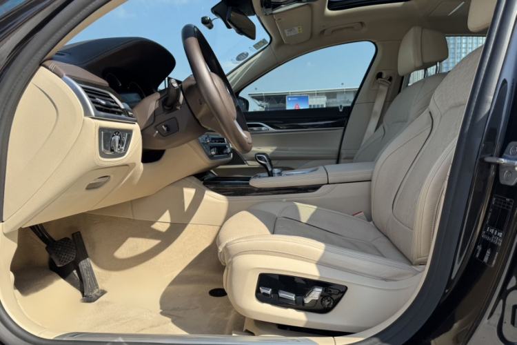 Used BMW 7 Series 2018 730Li Luxury Model Excellence Package Interior 3
