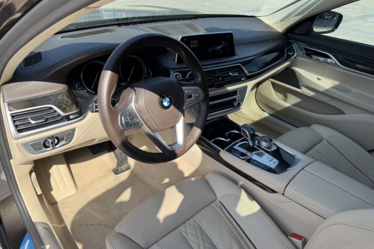 Used BMW 7 Series 2018 730Li Luxury Model Excellence Package Interior 4