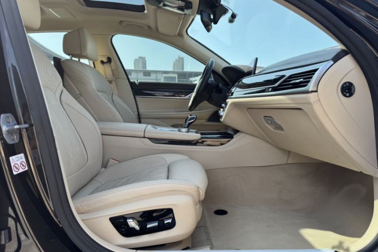 Used BMW 7 Series 2018 730Li Luxury Model Excellence Package Interior 7