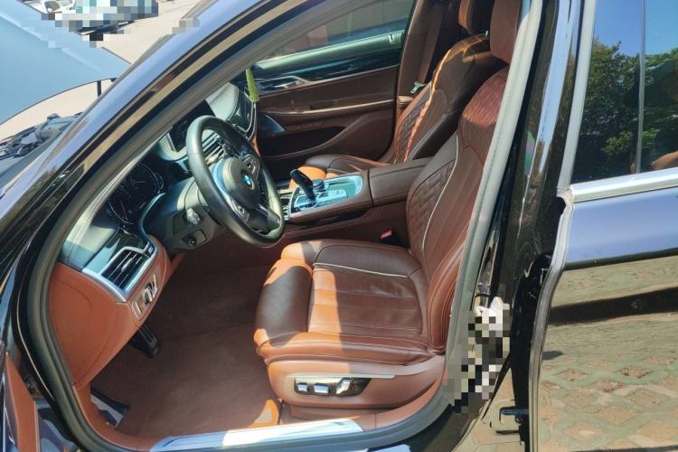 Used BMW 7 Series 2018 740Li xDrive Luxury Edition M Sport Package Left Front Seat