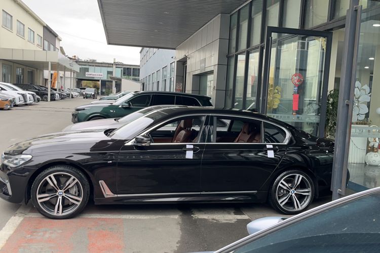 Used BMW 7 Series 2018 750Li xDrive M Sport Package Left Side