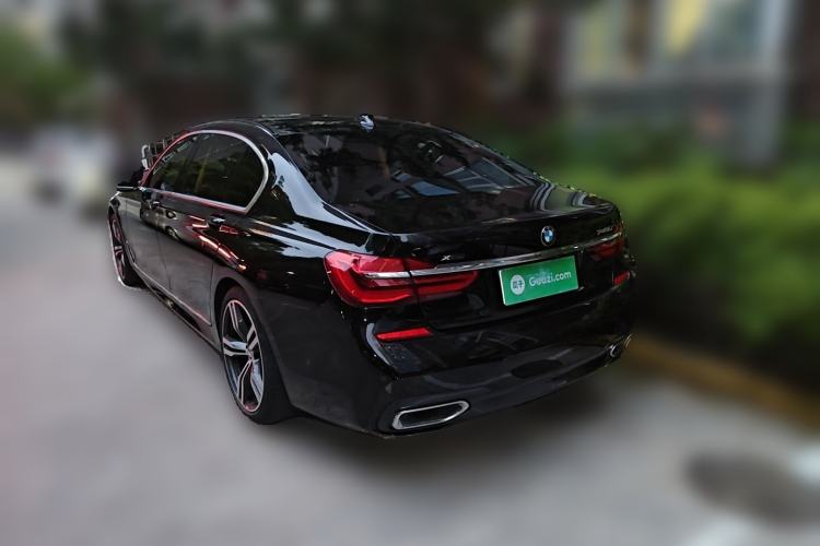 Used BMW 7 Series 2018 740Li xDrive Luxury Edition M Sport Package Rear Left 45 Deg