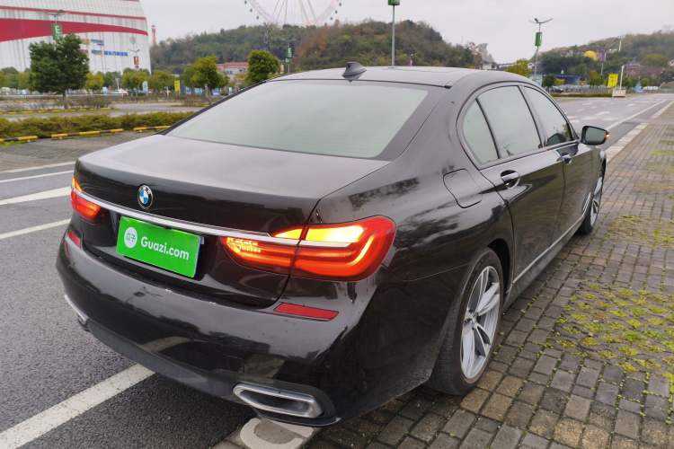 Used BMW 7 Series 2018 730Li Leading Model M Sport Package Rear Right 45 Deg