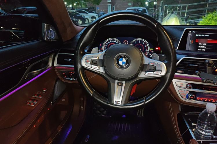 Used BMW 7 Series 2018 740Li xDrive Luxury Edition M Sport Package Steering Wheel