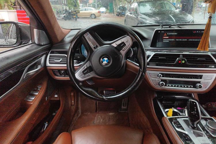Used BMW 7 Series 2018 740Li xDrive Luxury Edition M Sport Package Steering Wheel