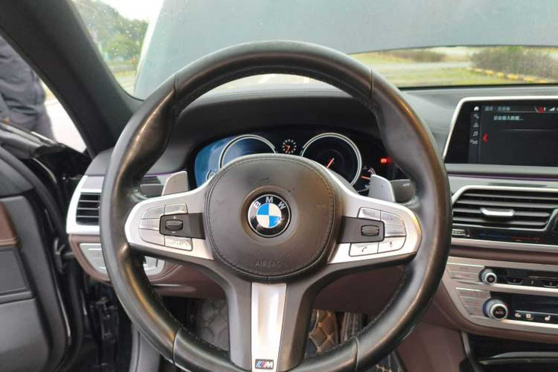 Used BMW 7 Series 2018 730Li Leading Model M Sport Package Steering Wheel