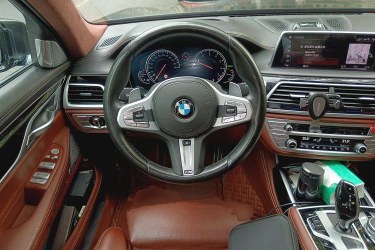 Used BMW 7 Series 2018 740Li xDrive Luxury Edition M Sport Package Steering Wheel