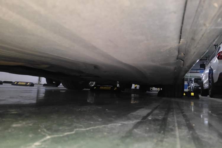 Used BMW 7 Series 2018 730Li Leading Model Excellence Package Chassis Front Left