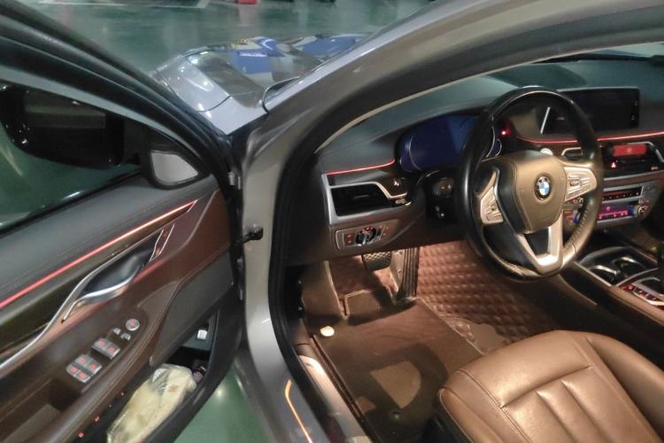 Used BMW 7 Series 2018 730Li Leading Model Excellence Package Driver Seat