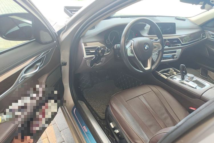 Used BMW 7 Series 2018 730Li Luxury Model Excellence Package Driver Seat