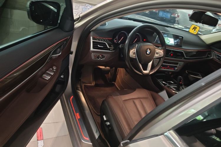 Used BMW 7 Series 2018 730Li Leading Model Excellence Package Driver Seat