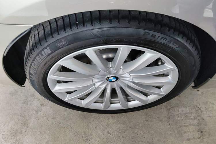 Used BMW 7 Series 2018 730Li Leading Model Excellence Package Exterior 7