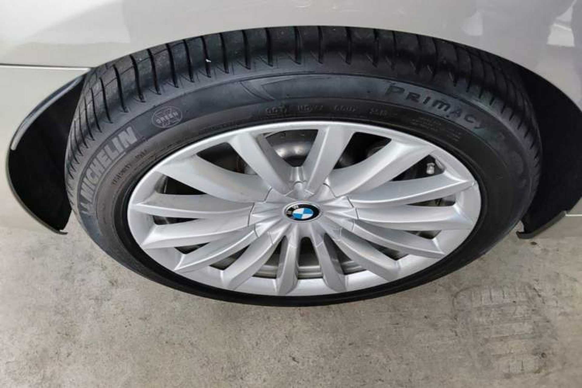 Used BMW 7 Series 2018 730Li Leading Model Excellence Package Exterior 8