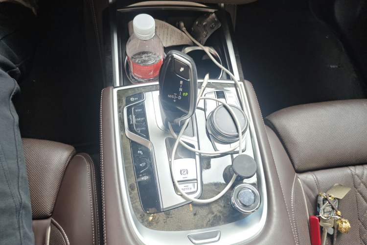 Used BMW 7 Series 2018 740Li Leading Model Excellence Package Gear Lever