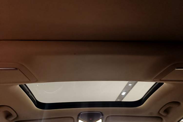 Used BMW 7 Series 2018 730Li Leading Model Excellence Package Headliner