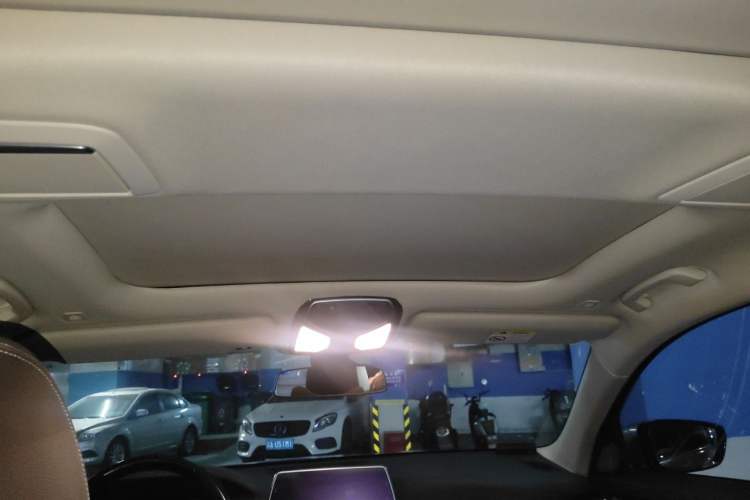 Used BMW 7 Series 2018 730Li Leading Model Excellence Package Headliner