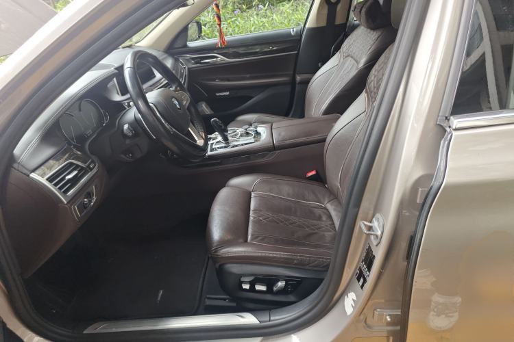 Used BMW 7 Series 2018 740Li Leading Model Excellence Package Left Front Seat