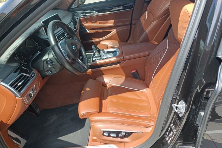 Used BMW 7 Series 2018 740Li xDrive Luxury Edition M Sport Package Left Front Seat