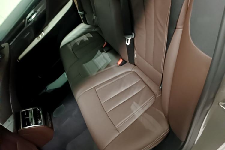 Used BMW 7 Series 2018 730Li Leading Model Excellence Package Left Rear Seat