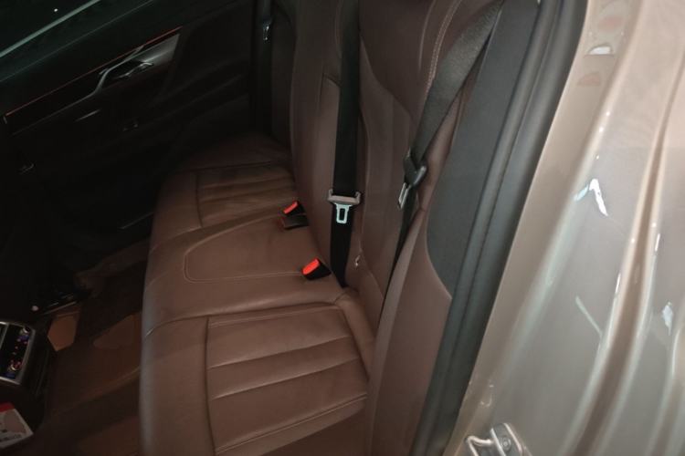 Used BMW 7 Series 2018 730Li Leading Model Excellence Package Left Rear Seat
