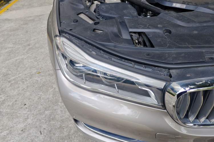 Used BMW 7 Series 2018 740Li Leading Model Excellence Package Right Front Headlight