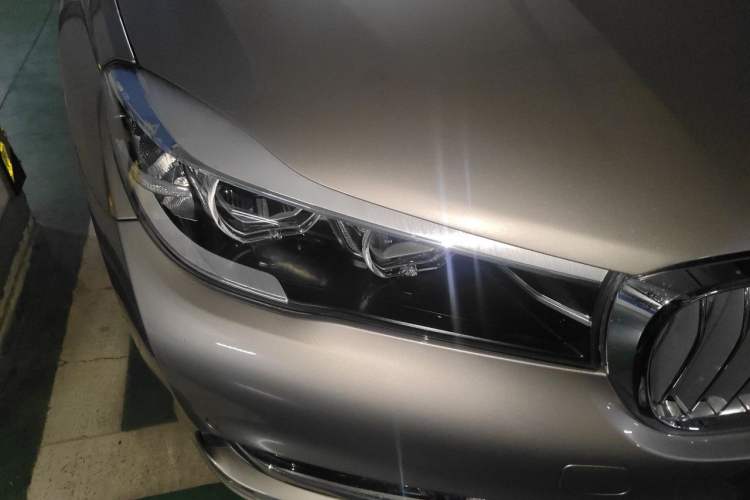 Used BMW 7 Series 2018 730Li Leading Model Excellence Package Right Front Headlight
