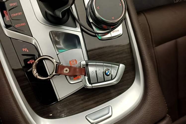 Used BMW 7 Series 2018 730Li Leading Model Excellence Package Vehicle Key