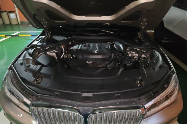 Used BMW 7 Series 2018 730Li Luxury Model Excellence Package Engine Bay