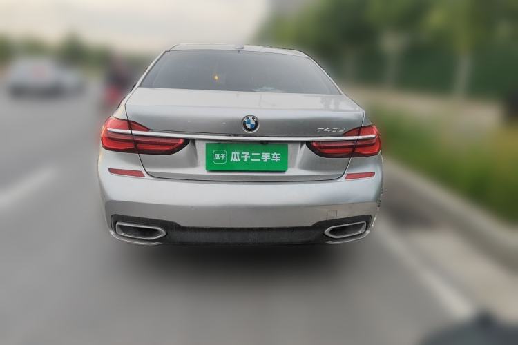 Used BMW 7 Series 2018 730Li Luxury Edition M Sport Package Exterior 4
