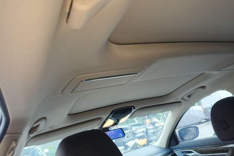 Used BMW 7 Series 2018 730Li Leading Model Excellence Package Headliner