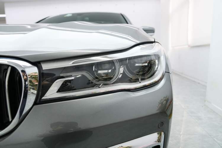 Used BMW 7 Series 2018 730Li Luxury Edition M Sport Package Left Front Headlight
