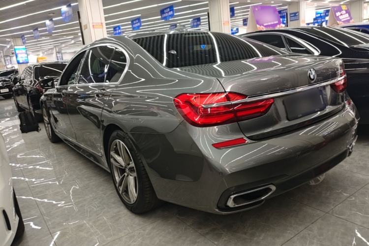 Used BMW 7 Series 2018 730Li Luxury Edition M Sport Package Rear Left 45 Deg