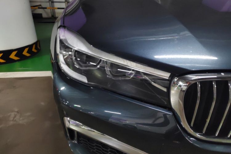 Used BMW 7 Series 2018 730Li Leading Model M Sport Package Right Front Headlight
