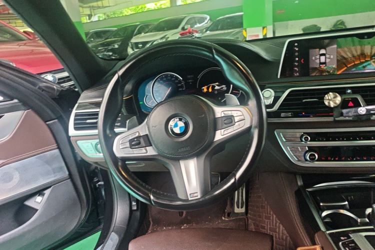 Used BMW 7 Series 2018 730Li Luxury Edition M Sport Package Steering Wheel