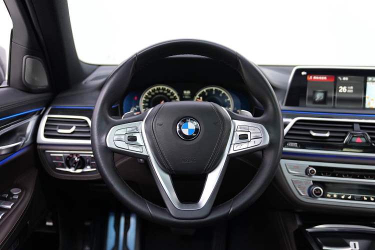 Used BMW 7 Series 2018 730Li Luxury Edition M Sport Package Steering Wheel