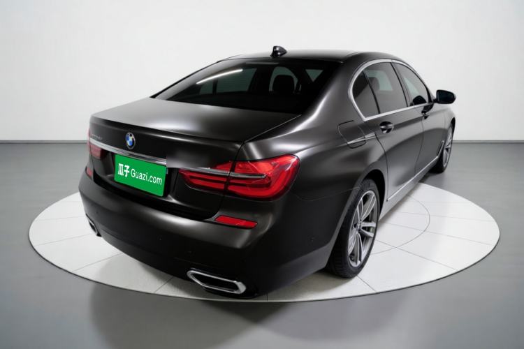 Used BMW 7 Series 2018 730Li Luxury Edition M Sport Package Rear Right 45 Deg