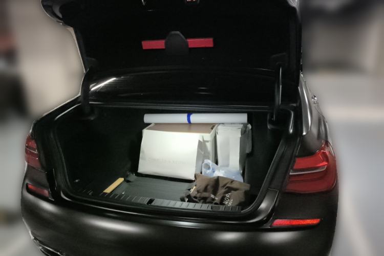 Used BMW 7 Series 2018 730Li Luxury Edition M Sport Package Trunk
