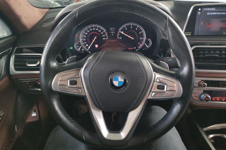 Used BMW 7 Series 2018 740Li xDrive Luxury Edition M Sport Package Steering Wheel