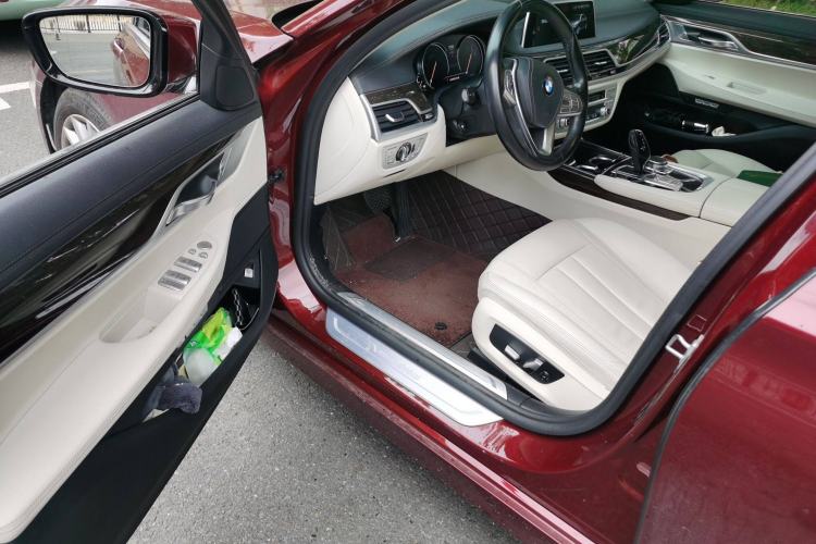 Used BMW 7 Series 2018 730Li Leading Model Excellence Package Driver Seat