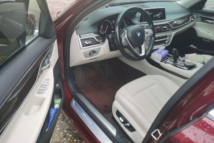 Used BMW 7 Series 2018 730Li Leading Model Excellence Package Driver Seat