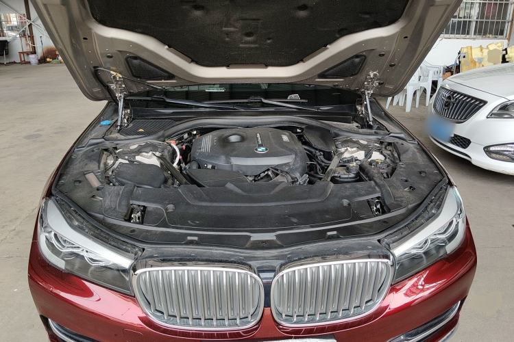 Used BMW 7 Series 2018 730Li Leading Model Excellence Package Engine Bay