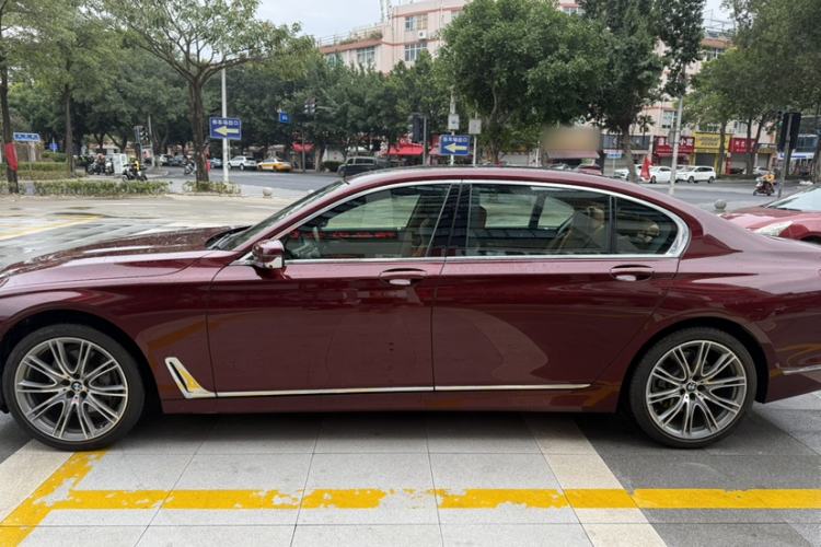 Used BMW 7 Series 2018 740Li xDrive Luxury Edition Excellence Package Exterior 2